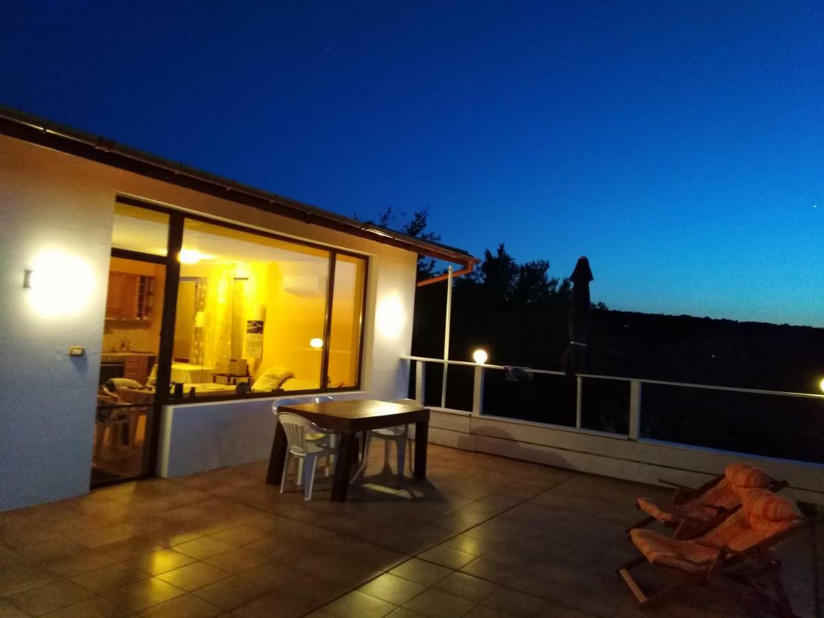 Apartament Zaliva Varna Eksteriør billede